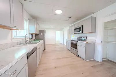 110 W 12th Street, Panama City, FL 32401 - Photo 7