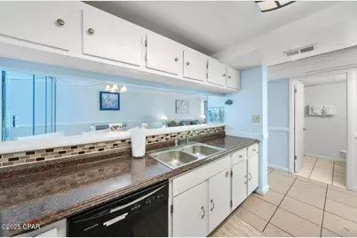 8815 Thomas Drive #105, Panama City, FL 32408 - Photo 9