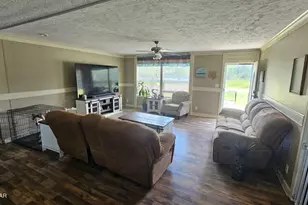 9125 Merlin Dr, Youngstown, FL 32466 - Photo 7
