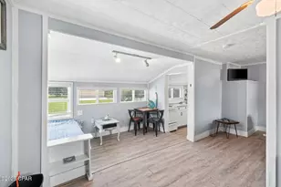 525 Eighth St, Port Saint Joe, FL 32456 - Photo 43