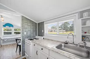 525 Eighth St, Port Saint Joe, FL 32456 - Photo 53