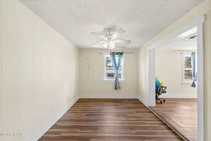 525 Eighth St, Port Saint Joe, FL 32456 - Photo 27