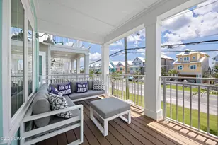 13656 Front Beach Rd, Panama City Beach, FL 32413 - Photo 23