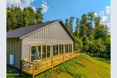 5101 Lake Bluff Circle, Marianna, FL 32446 - Photo 1