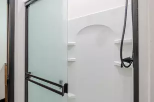 5101 Lake Bluff Cir, Marianna, FL 32446 - Photo 25