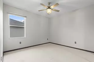 14818 SW 52nd St, Miramar, FL 33027 - Photo 13