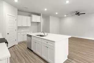 656 Norris Dr, Port Saint Joe, FL 32456 - Photo 13