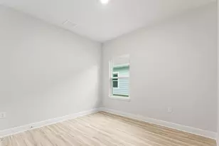 648 Norris Dr, Port Saint Joe, FL 32456 - Photo 9