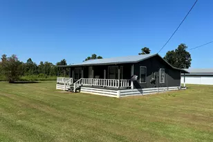 18965 S Matthew Wood Rd, Blountstown, FL 32424 - Photo 1