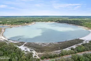 3426 Marathon Ave, Chipley, FL 32428 - Photo 19