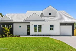 227 Lullwater Dr, Panama City Beach, FL 32413 - Photo 1