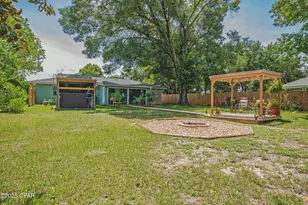 2094 Morven St, Chipley, FL 32428 - Photo 29