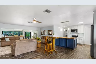 2094 Morven Street, Chipley, FL 32428 - Photo 7