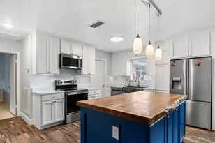 2094 Morven St, Chipley, FL 32428 - Photo 9