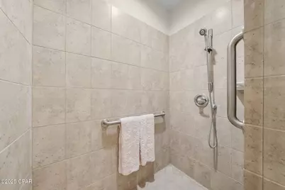 13935 Blue Springs Road, Youngstown, FL 32466 - Photo 31