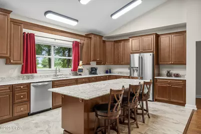 13935 Blue Springs Road, Youngstown, FL 32466 - Photo 17