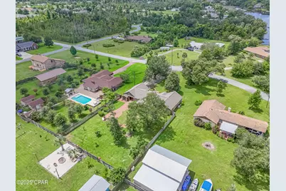 811 W Pierson Drive Drive, Lynn Haven, FL 32444 - Photo 35