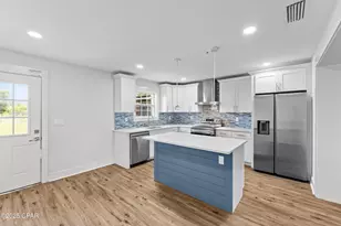 339 N Comet Ave, Panama City, FL 32404 - Photo 7