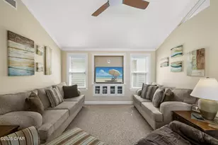 228 Squid Ln, Panama City Beach, FL 32408 - Photo 7