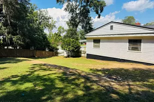 2945 Park St, Marianna, FL 32446 - Photo 33