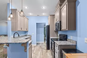 1008 E 10th St, Lynn Haven, FL 32444 - Photo 15