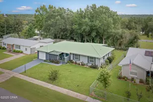 4093 Waycross Pl, Chipley, FL 32428 - Photo 13