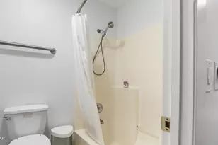 7425 S Lagoon Dr, Panama City, FL 32408 - Photo 23