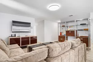 7425 S Lagoon Dr, Panama City, FL 32408 - Photo 17