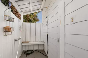 7425 S Lagoon Dr, Panama City, FL 32408 - Photo 37