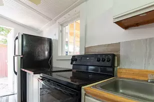 1424 W 11th St, Panama City, FL 32401 - Photo 7