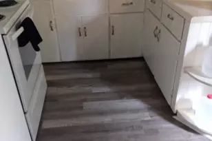 606 W 10th St, Lynn Haven, FL 32444 - Photo 11