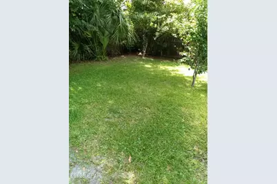 606 W 10th Street, Lynn Haven, FL 32444 - Photo 9