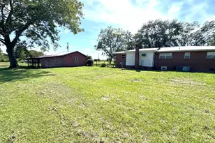 5094 Smokey Rd, Graceville, FL 32440 - Photo 23