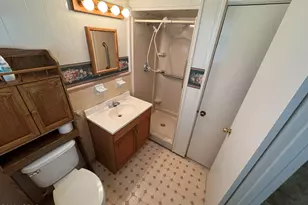 5094 Smokey Rd, Graceville, FL 32440 - Photo 15