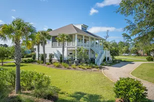 107 Dupont Dr, Port Saint Joe, FL 32456 - Photo 3