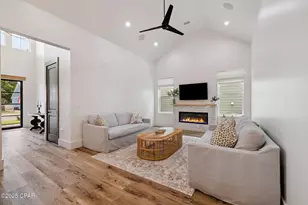 221 15th St, Panama City Beach, FL 32413 - Photo 27