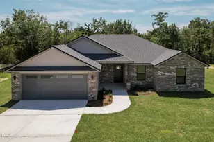 6228 Imperial Dr, Panama City, FL 32404 - Photo 1