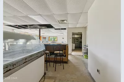 13712 Highway 77, Southport, FL 32409 - Photo 13