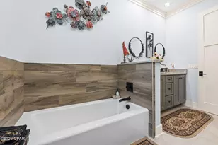 3130 Magnolia Dr, Chipley, FL 32428 - Photo 45