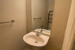 1403 Baldwin Rowe Cir, Panama City, FL 32405 - Photo 13