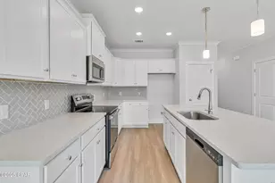 311 Lapis Ln, Panama City Beach, FL 32407 - Photo 5