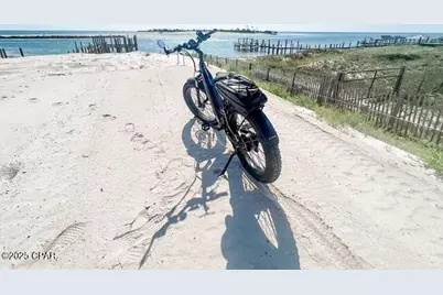 1028 Porter Street, Eastpoint, FL 32328 - Photo 11