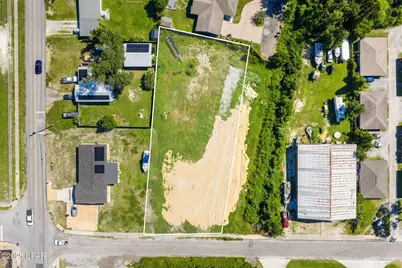 697 W 13th Street, Panama City, FL 32401 - Photo 13
