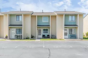 142 Abbie Ln, Panama City Beach, FL 32407 - Photo 1