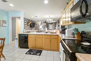 5324 Forest Dr, Graceville, FL 32440 - Photo 7