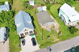 9424 Cockles Ave, Port Saint Joe, FL 32456 - Photo 3