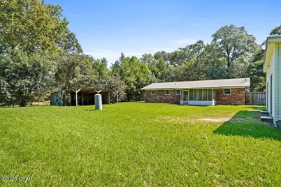 500 N 2nd Street, Chipley, FL 32428 - Photo 23