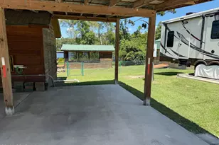 2678 Linda Ln, Alford, FL 32420 - Photo 5