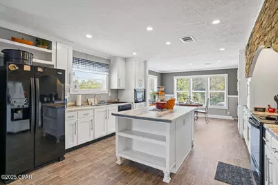 3120 Crystal Lake Drive, Chipley, FL 32428 - Photo 9