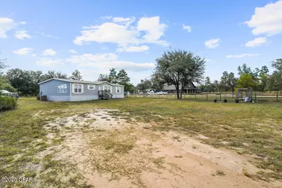 3120 Crystal Lake Drive, Chipley, FL 32428 - Photo 5